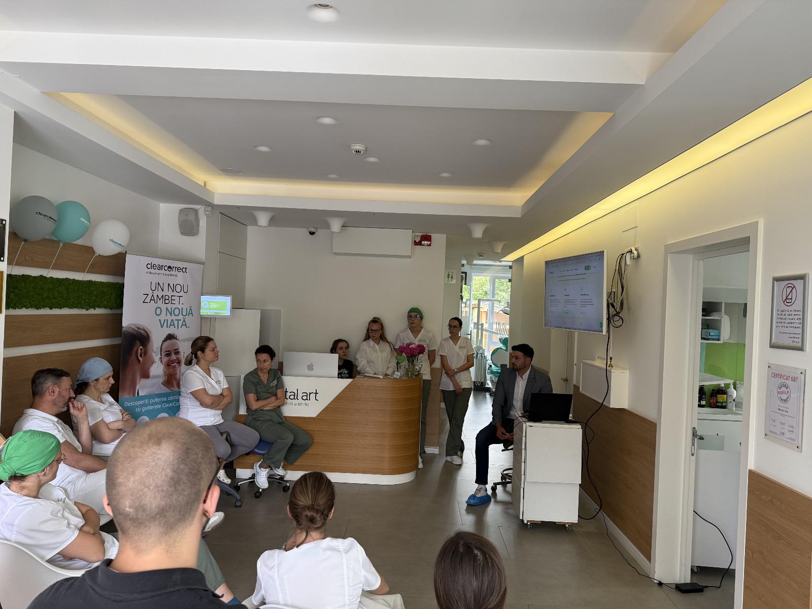 Prezentarea strategiei de marketing în fața echipei unei clinici din Oradea